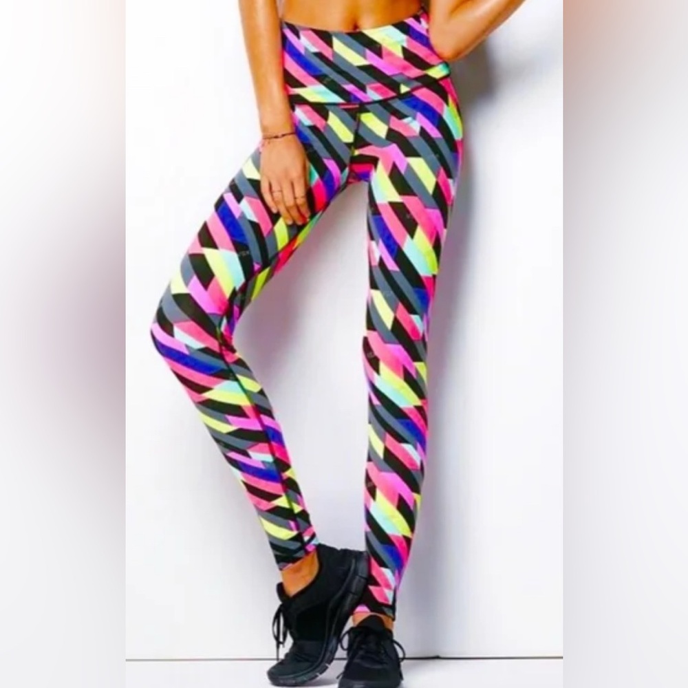 Victoria's Secret VSX Knockout Leggings